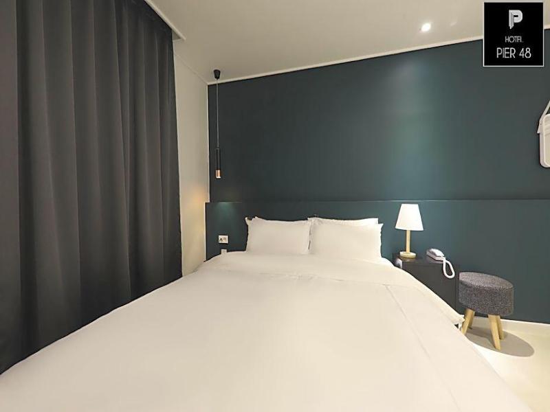 Hotel Pier 48 image