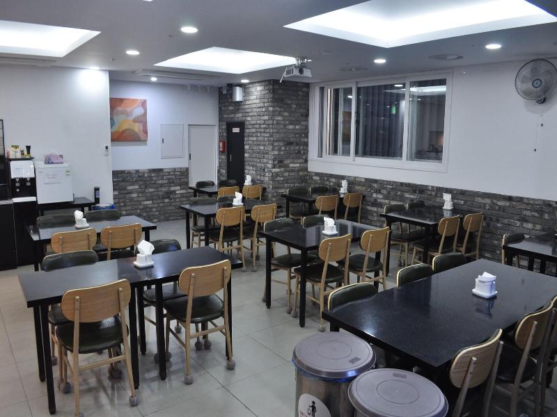Venture Hotel image