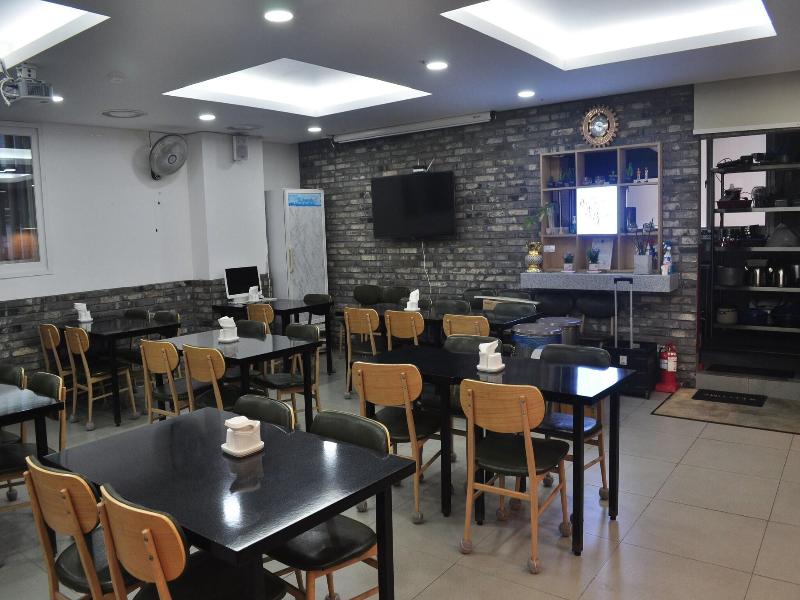 Venture Hotel image
