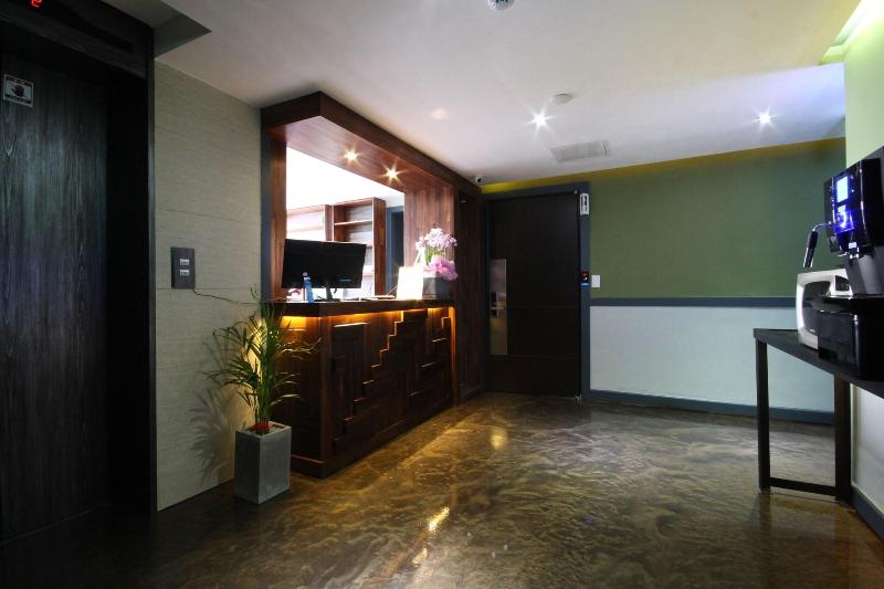 Hotel Luna image