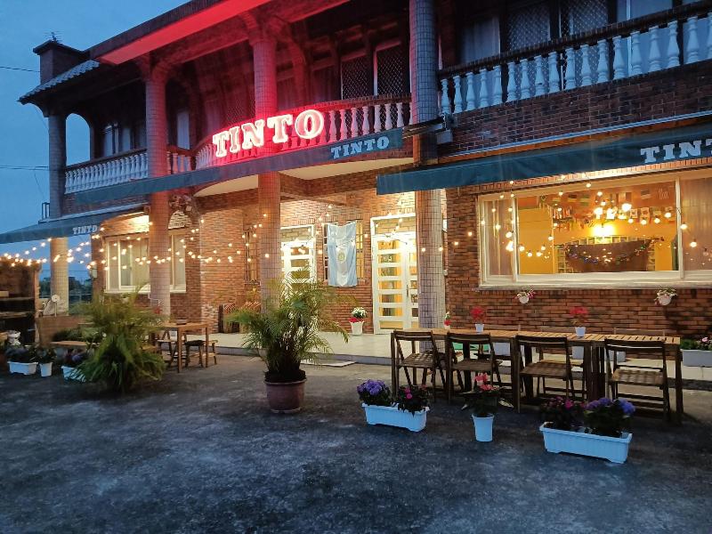 Tinto B&B image