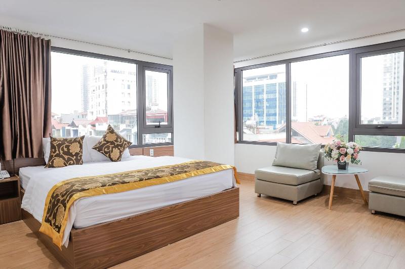 Amy Hotel — main photo