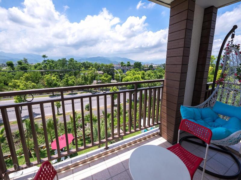 Sofia Villa image