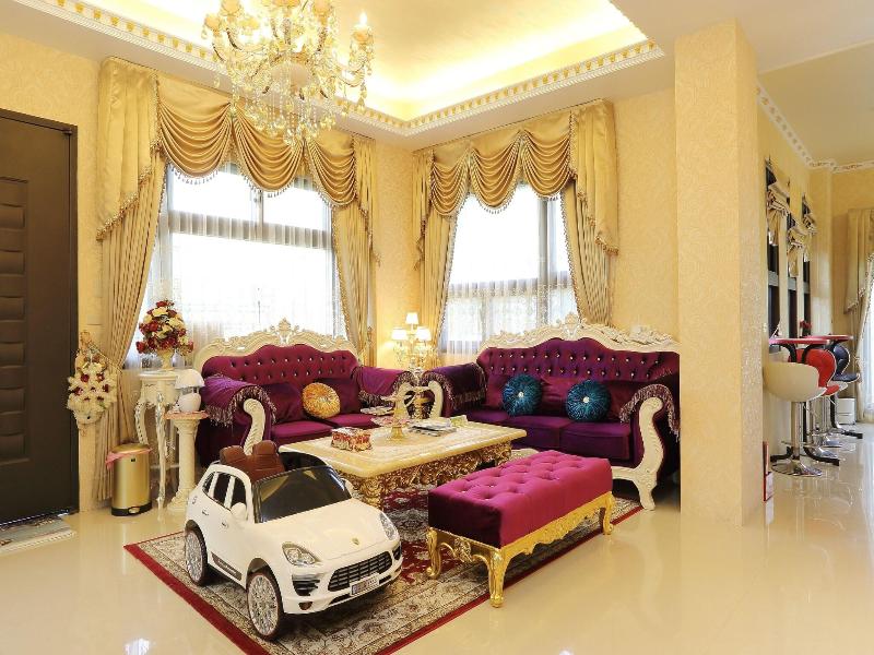 Sofia Villa image