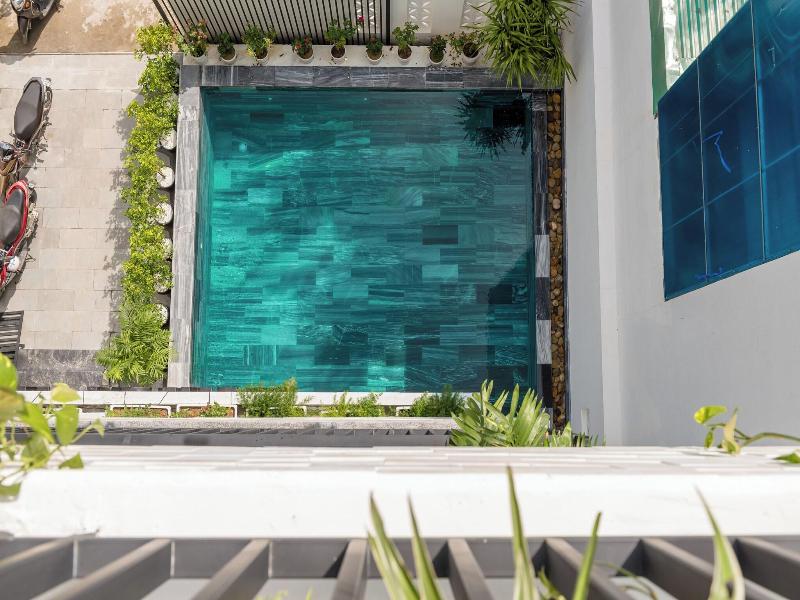 Babylon Villa image
