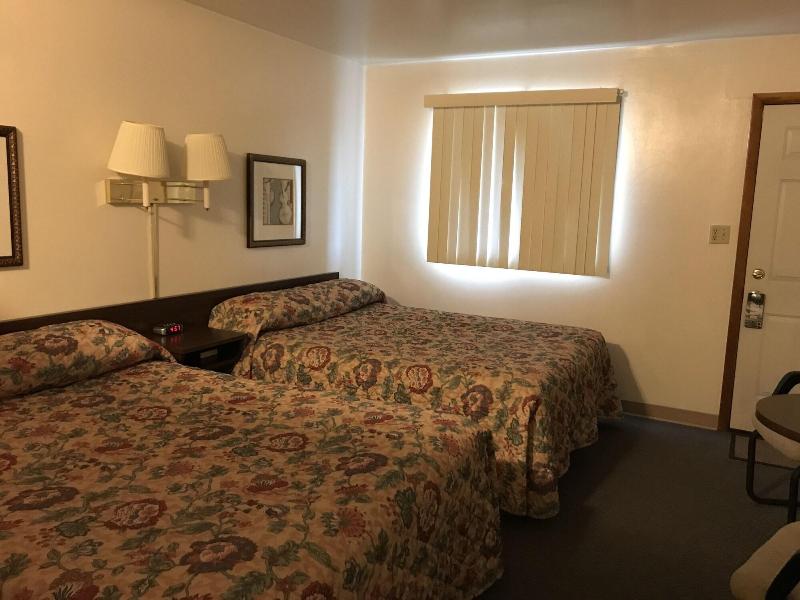 Motel Grand image