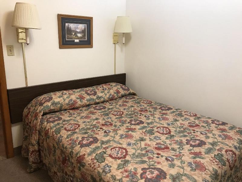 Motel Grand image