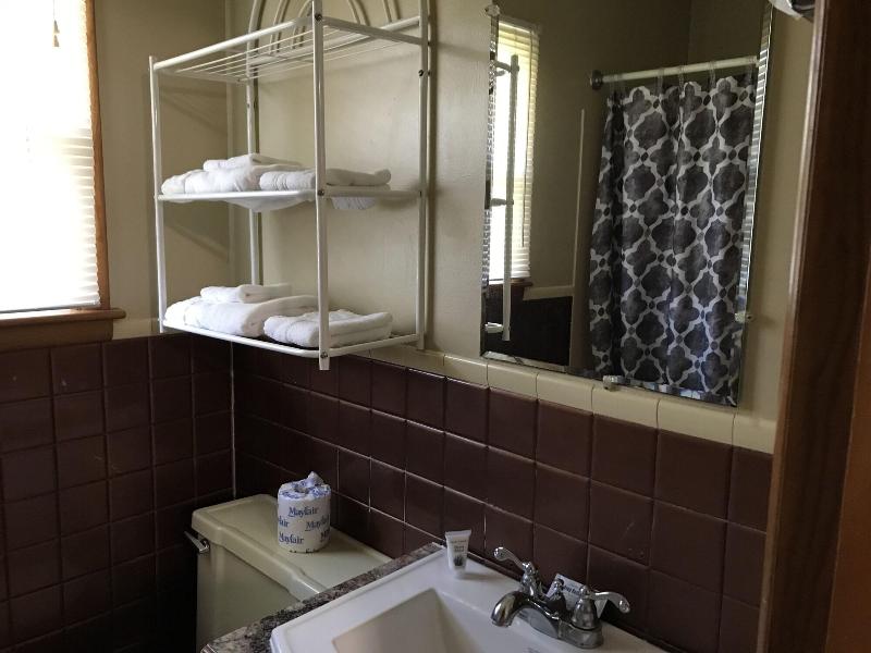Motel Grand image