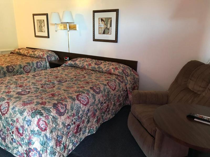 Motel Grand image