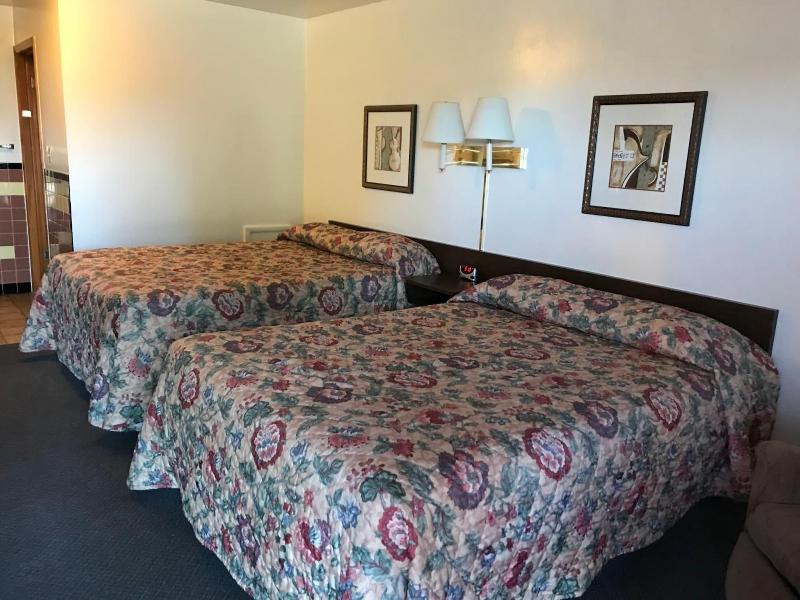 Motel Grand image