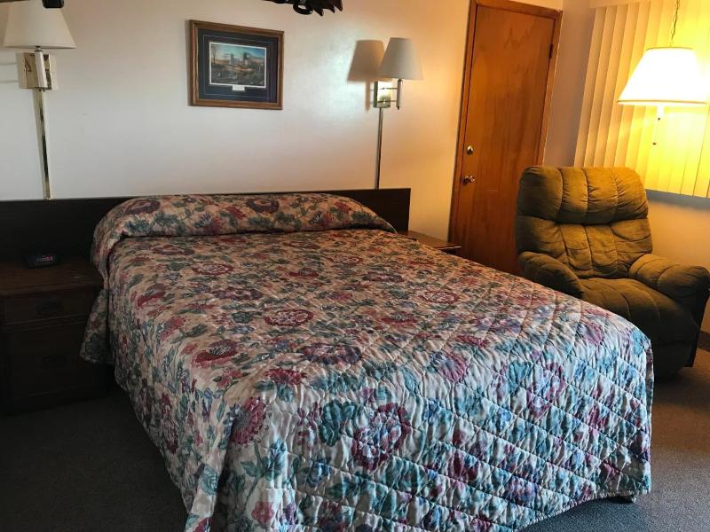 Motel Grand image