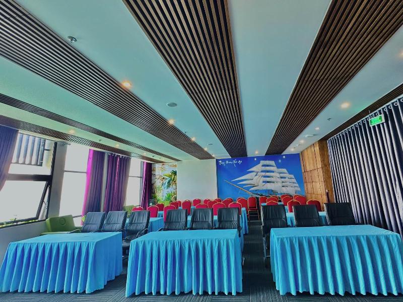 Joy Trip Hotel image