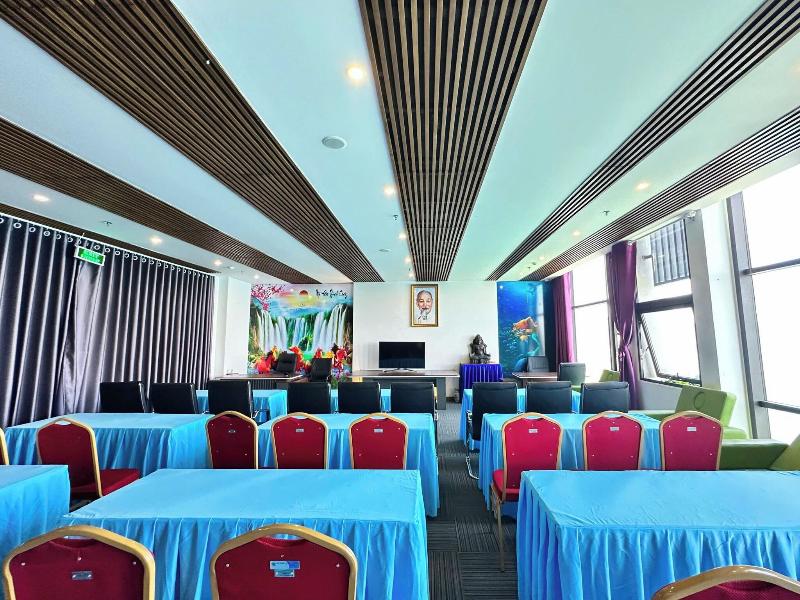 Joy Trip Hotel image