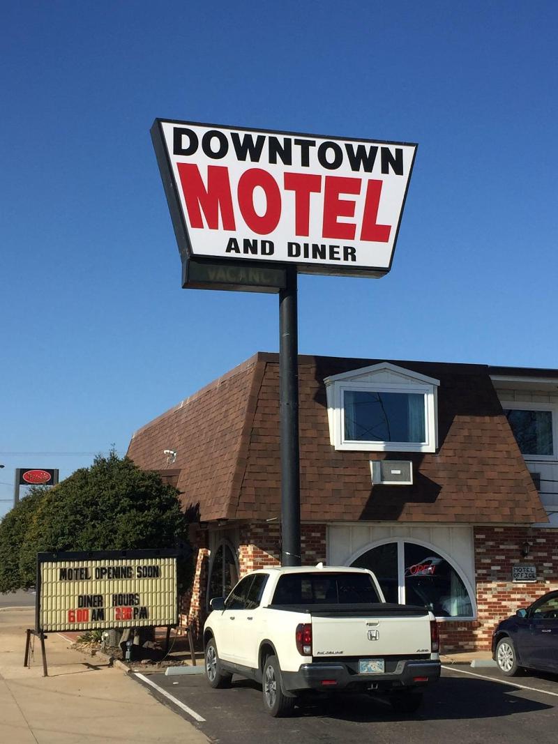 Downtown Motel image