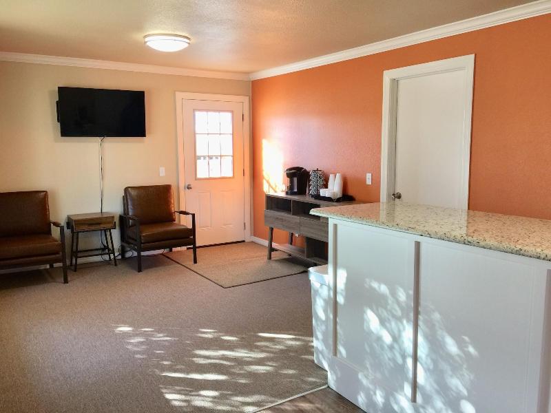 Downtown Motel image