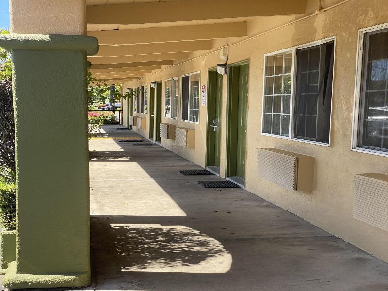 Holiday Motel image