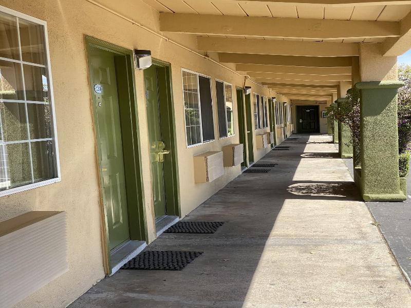 Holiday Motel image