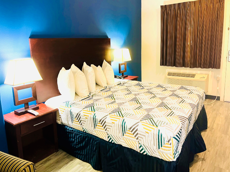 Room Accessible KING SIZE BED