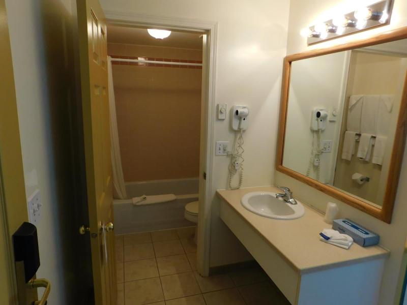 Western Budget Motel 1 image