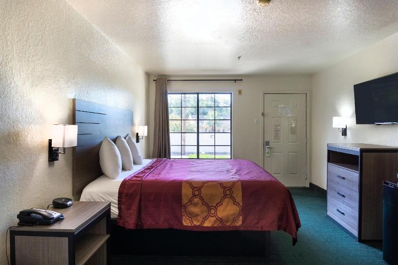 OYO Inn & Suites image