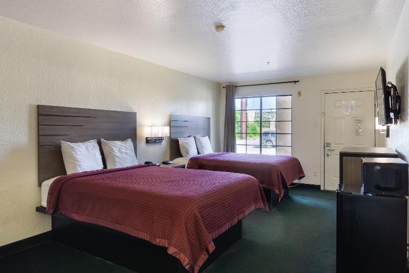 OYO Inn & Suites image