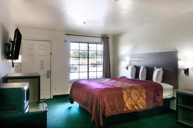 OYO Inn & Suites image