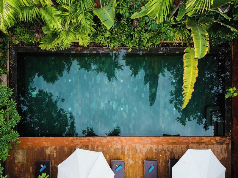 Isann Lodge image