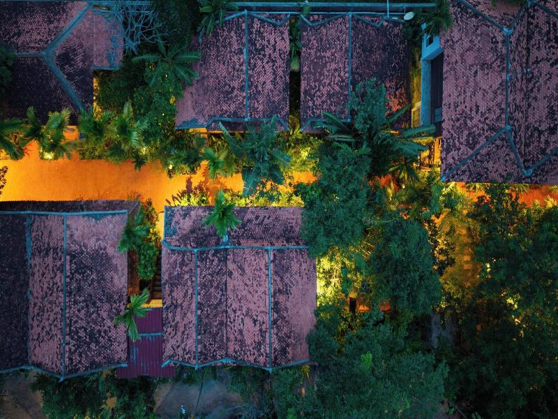 Isann Lodge image