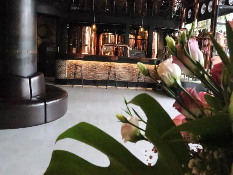 HH Hotel & Sky Bar image