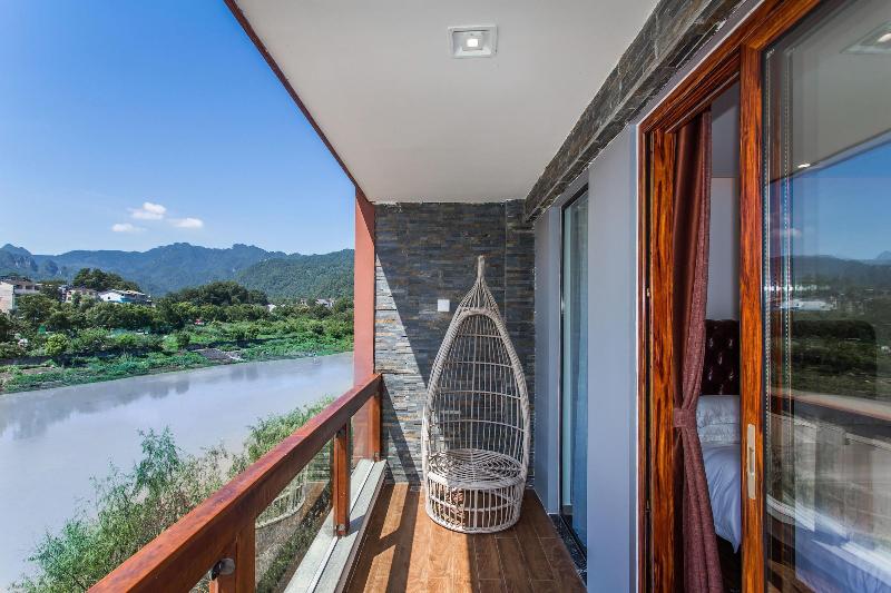 Z-up Boutique Hotel image