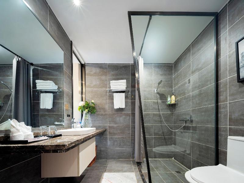 Z-up Boutique Hotel image
