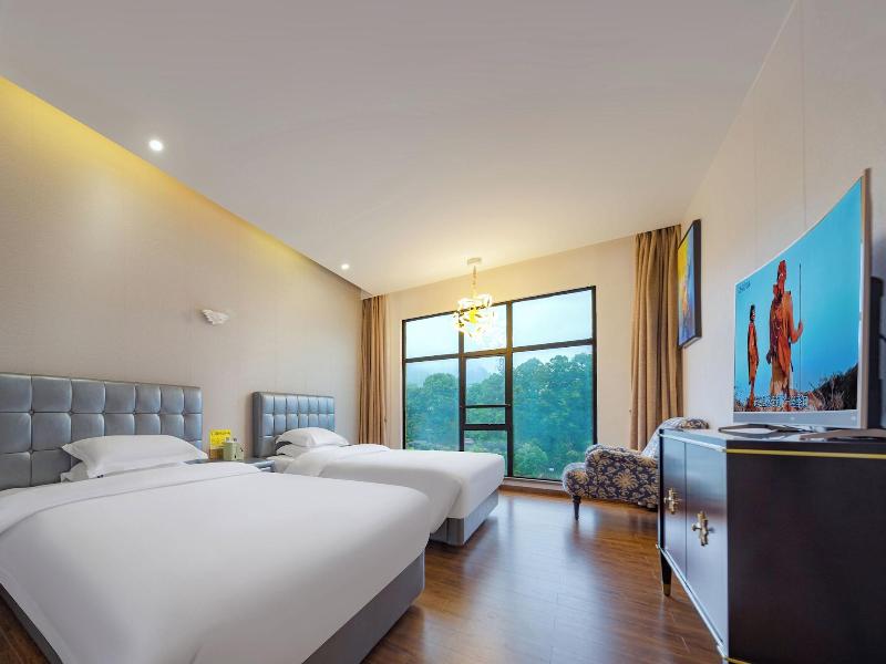 Z-up Boutique Hotel image