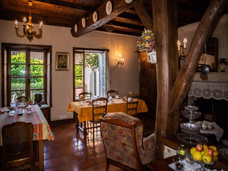 La Closerie De Fronsac image