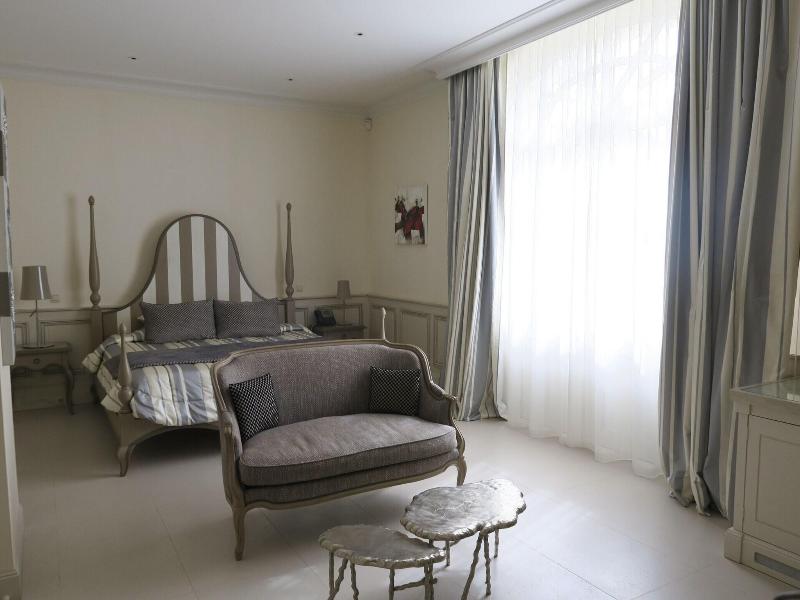 Château la Rose Perriere image
