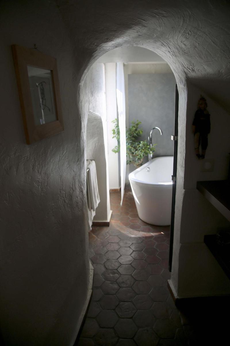 La Maison Aux Bonsaïs image