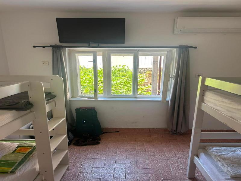 Hostel Omiš image