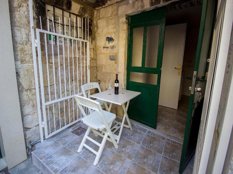 Hostel Omiš image
