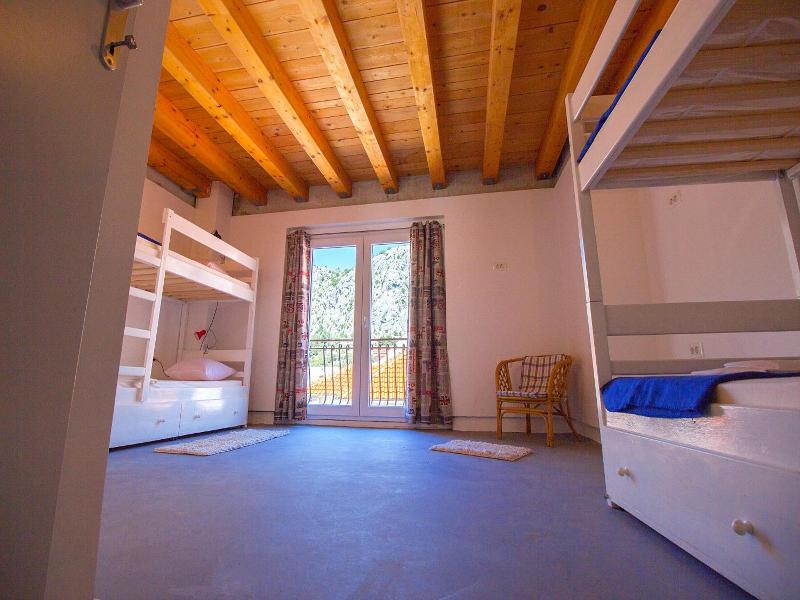 Hostel Omiš image