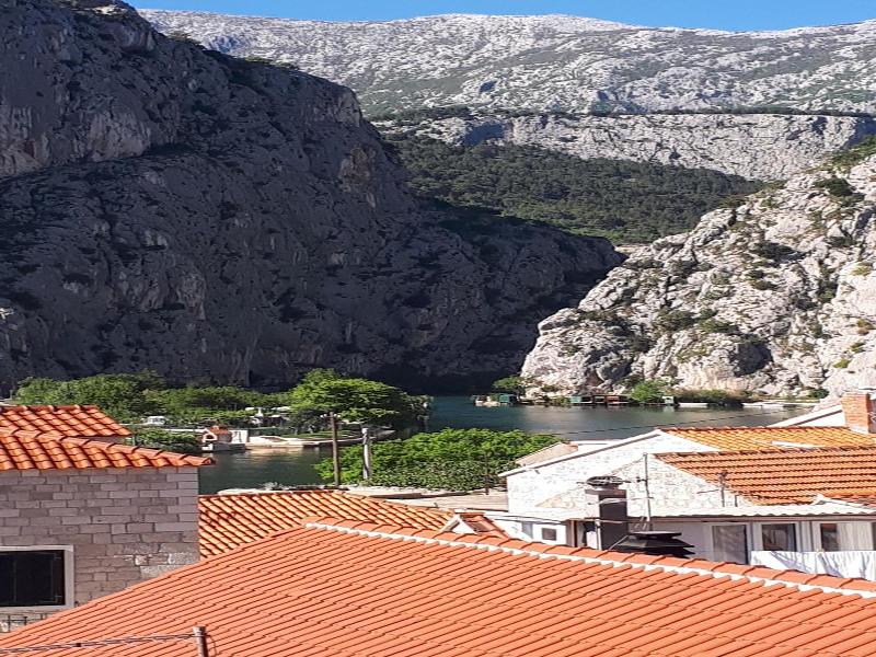 Hostel Omiš image