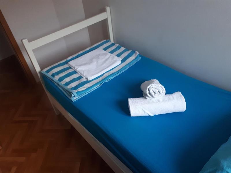 Hostel Omiš image