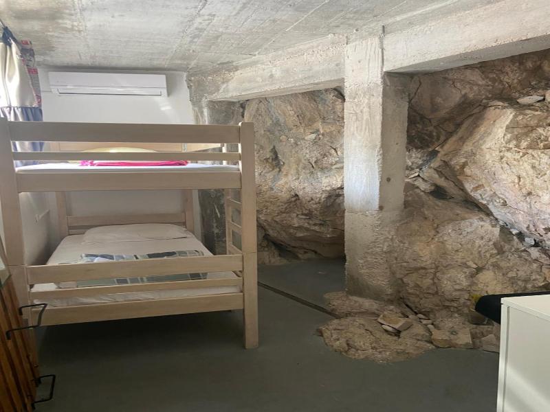 Hostel Omiš image