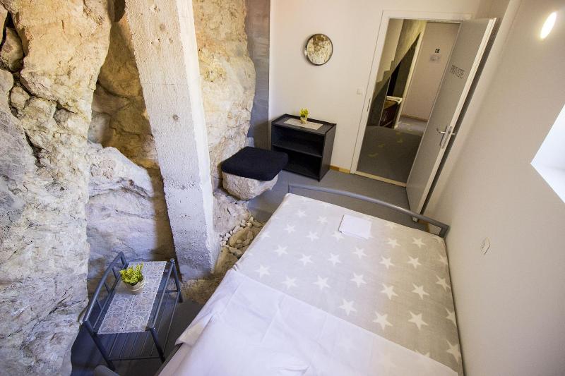 Hostel Omiš image