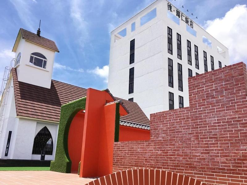 Lai Hotel image