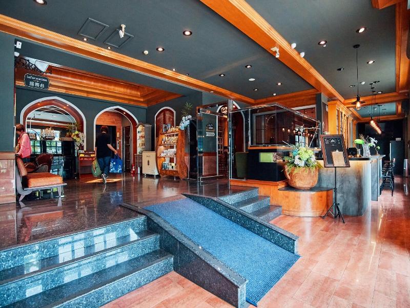 Hotel De Trianon image