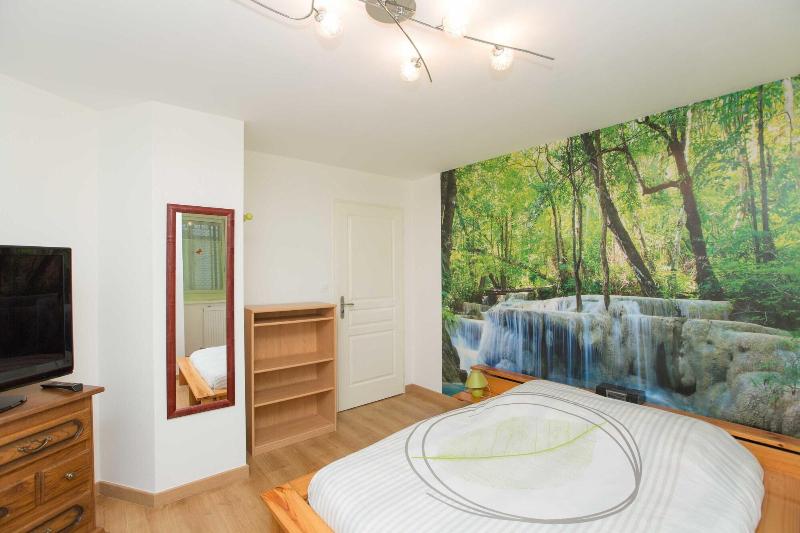 Au Coeur De Nancy Bnb image