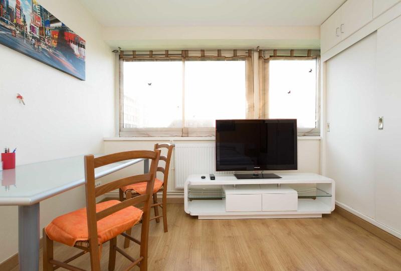 Au Coeur De Nancy Bnb image