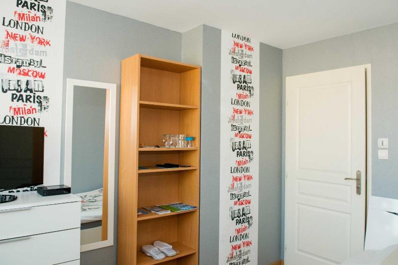 Au Coeur De Nancy Bnb image