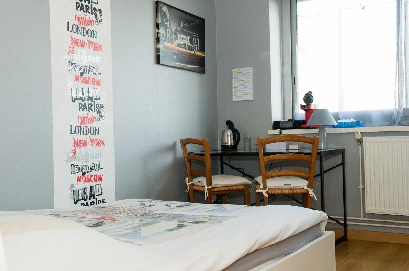 Au Coeur De Nancy Bnb image