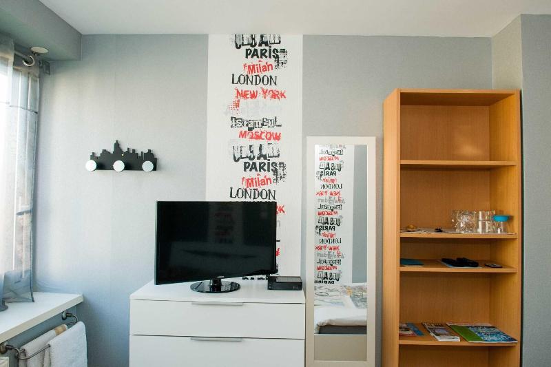 Au Coeur De Nancy Bnb image