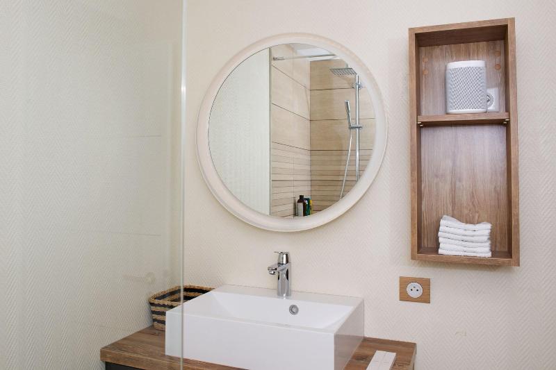 Au Coeur De Nancy Bnb image